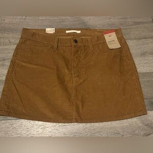 Levi’s Brown Skirt